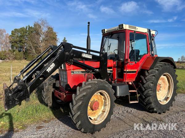 Traktor Case IH 1056 XL