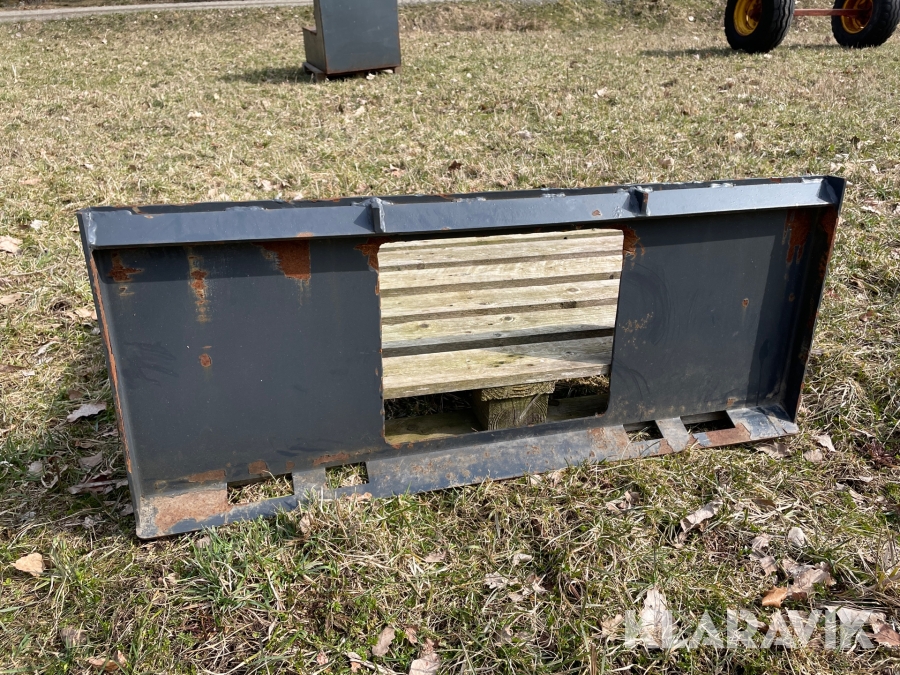 Svetsfäste/redskapsfäste till bobcat