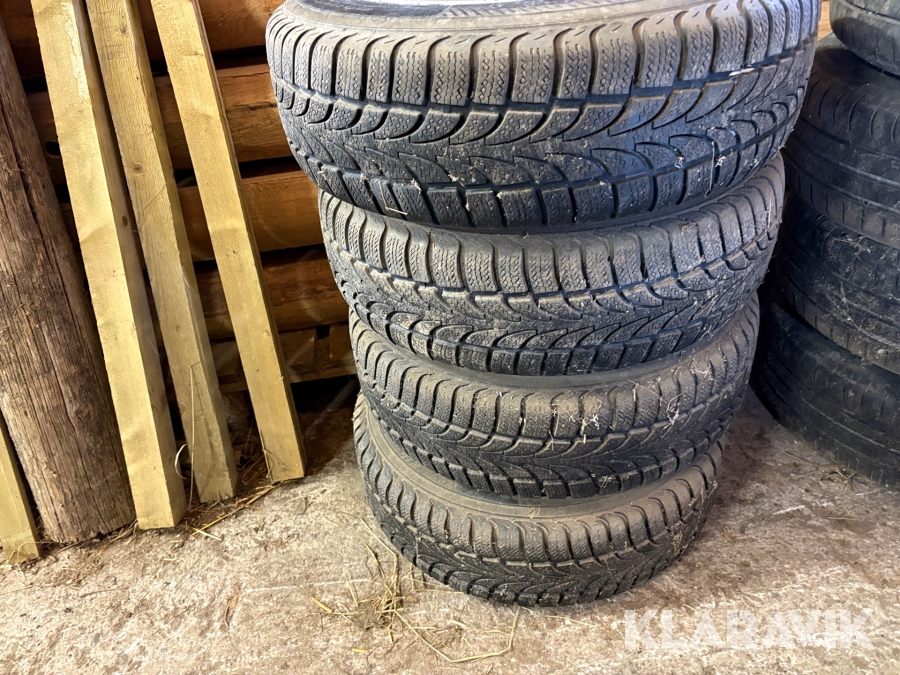 Året runt däck på aluminiumfälgar Nokian 195/65R15  91T M+S
