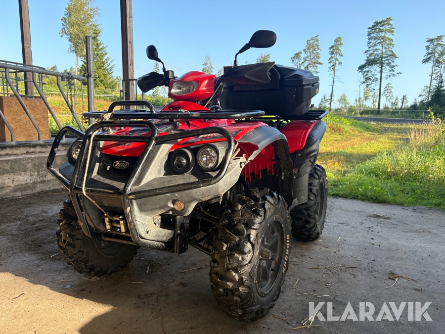 Fyrhjuling ATV TGB Blade 550 med plogblad