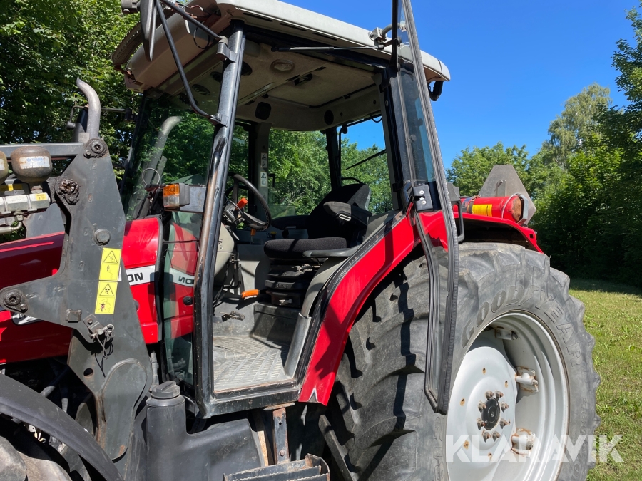 Traktor Massey Ferguson 4355, Sölvesborg, Klaravik auktioner