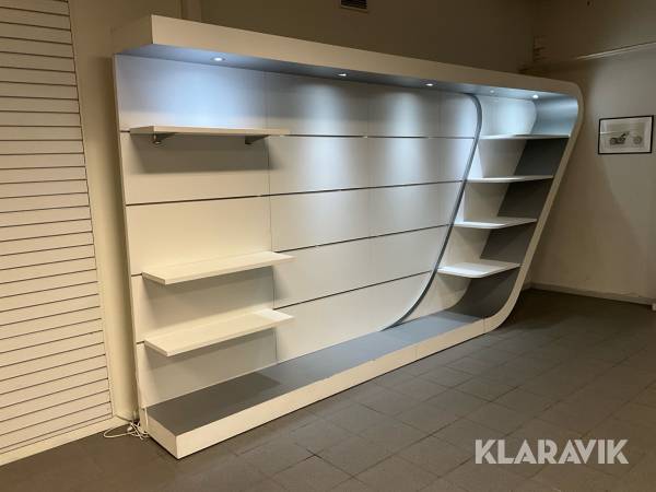 Butikshylla med belysning