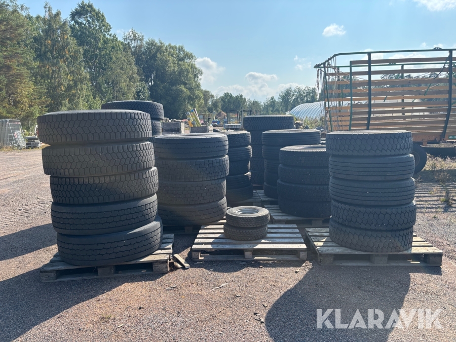 Lastbilsdäck ca 45st