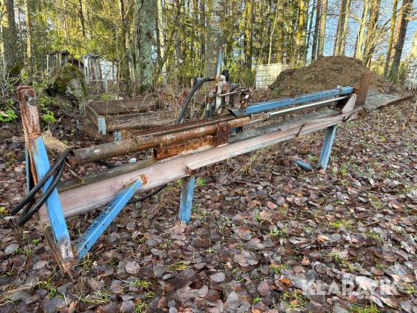 Vedklyv egentillverkad