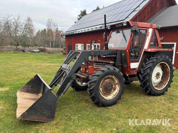 Traktor Fiat 580DT 4WD med lastare