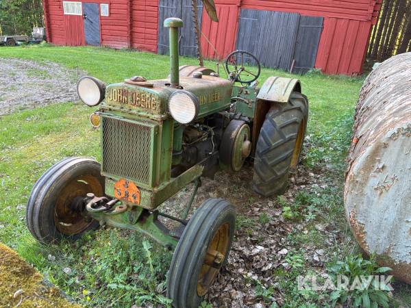 Traktor John Deere