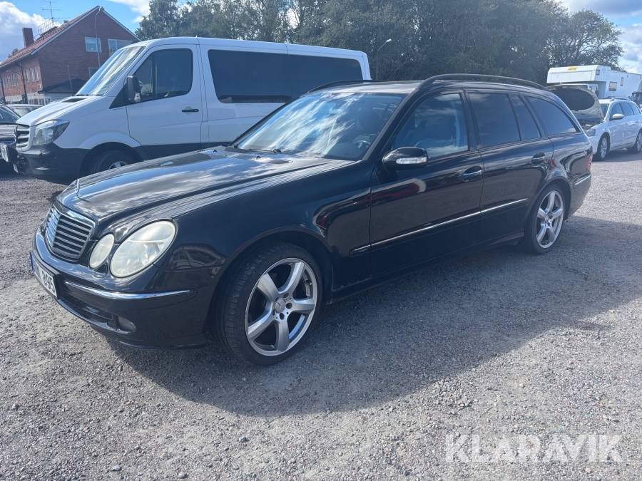 Mercedes-Benz E200 kompressor