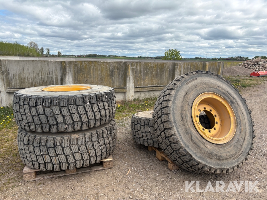 Däck på fälg 20.5R25(455 4st