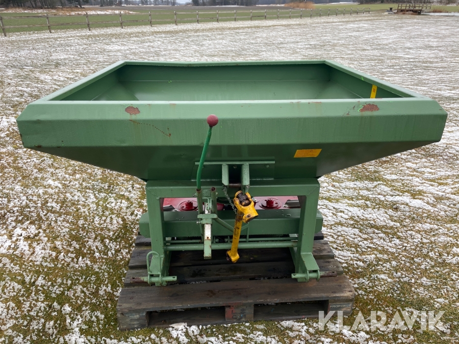 Konstgödselspridare Rotina 881