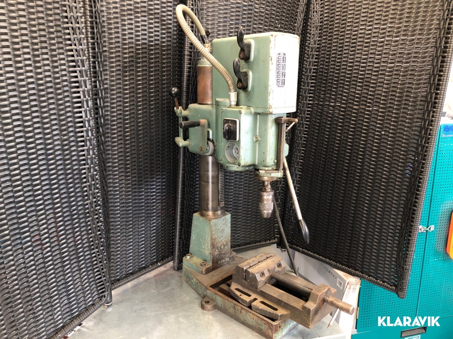 Bänkpelarborrmaskin Arboga B 2508