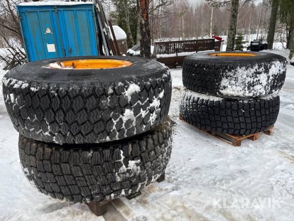 Entreprenaddäck Bridgestone & Hilo 4 st