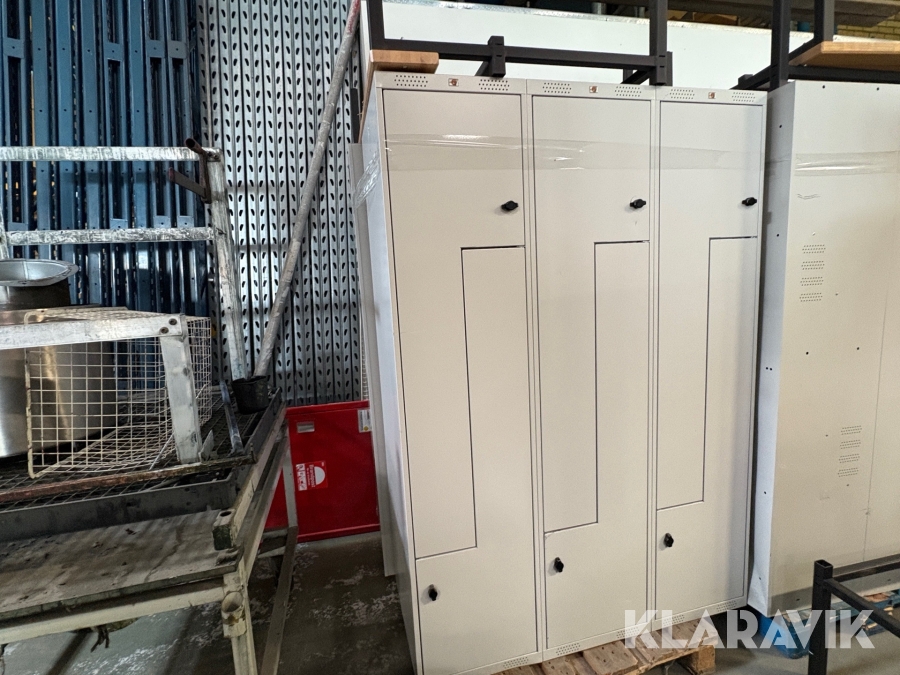 Klädskåp AJ Z-skåp