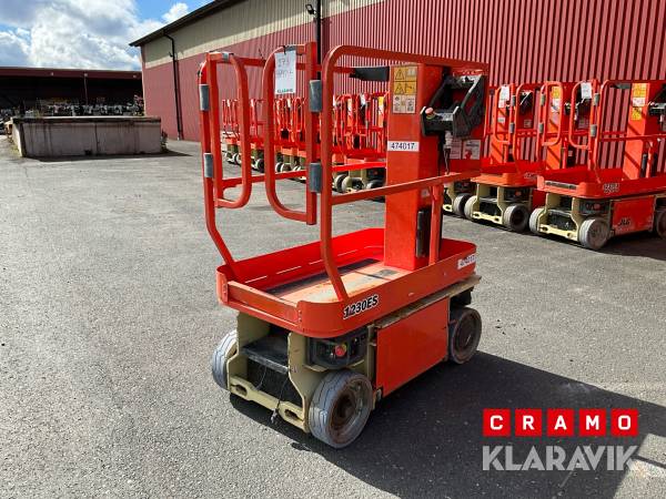 Pelarlift JLG 1230 ES