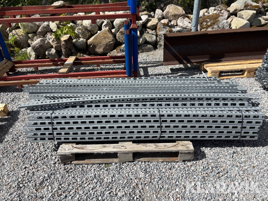 Distanslinjal 50 mm x 2 m ca 135 st