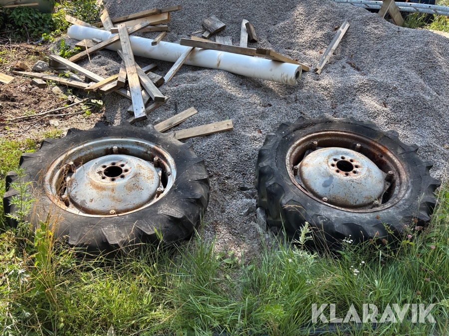 Traktordäck Firestone 11-28 12.4-2