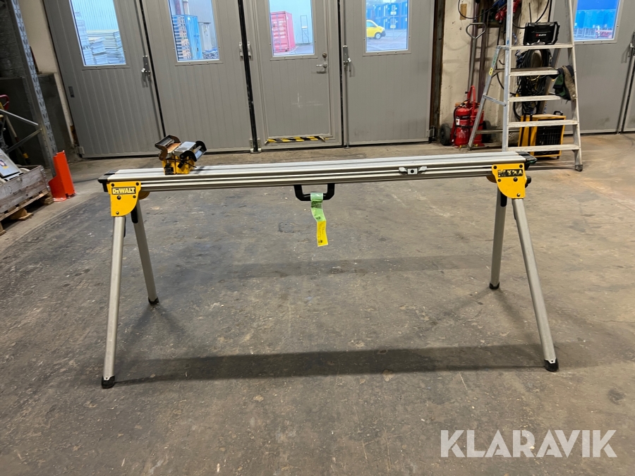 Sågbänk Dewalt DE7023