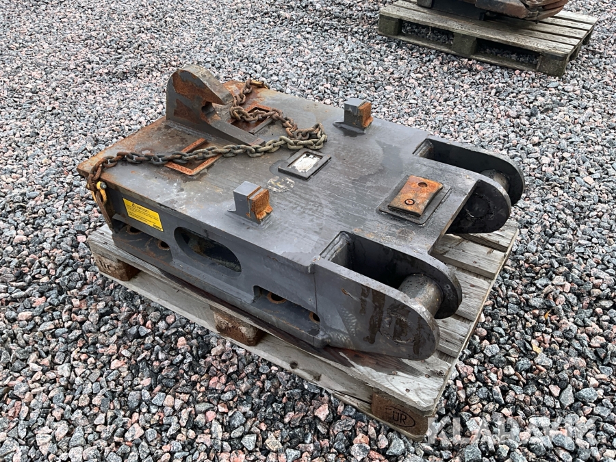 Hammarfäste Platta B30 passar hammare SMC 3,5t