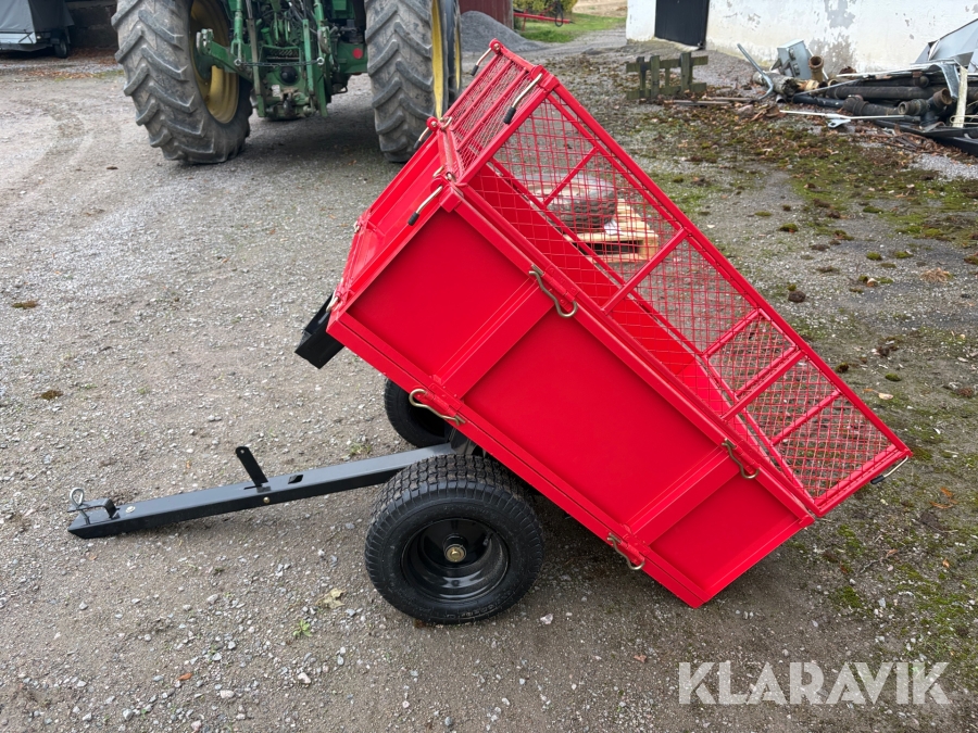 Vagn till gräsklippare