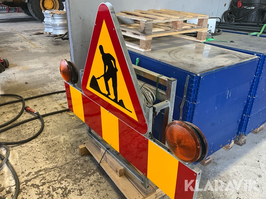 Takskylt Berlex A20 2 sidig 1500