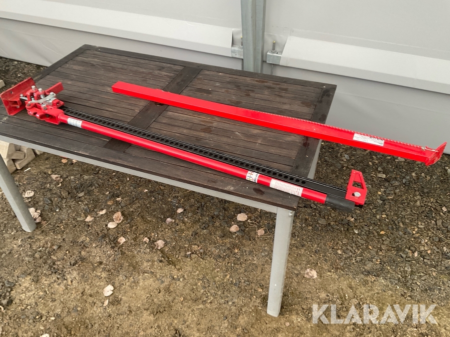 Domkraft med trädfällningstillsats Farm Jack