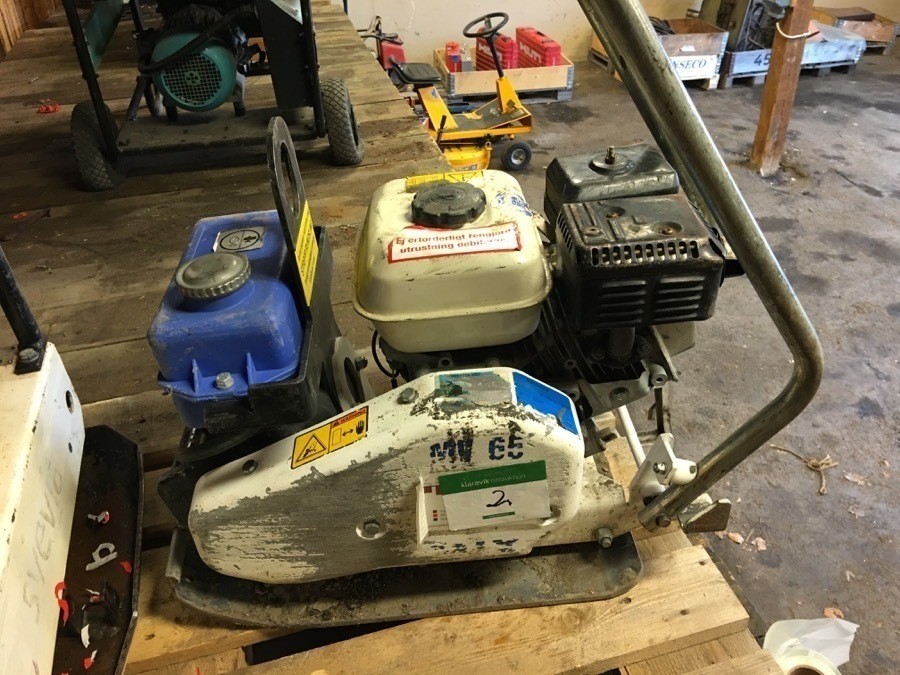 Asfaltsvibrator / Packningsmaskin 