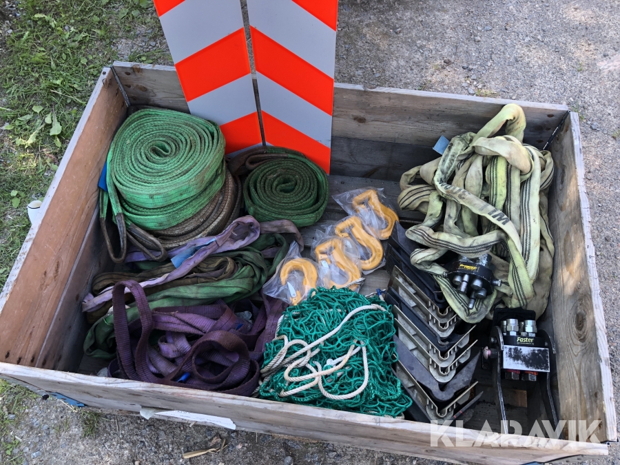 Bandstroppar / Lyftkrokar mm