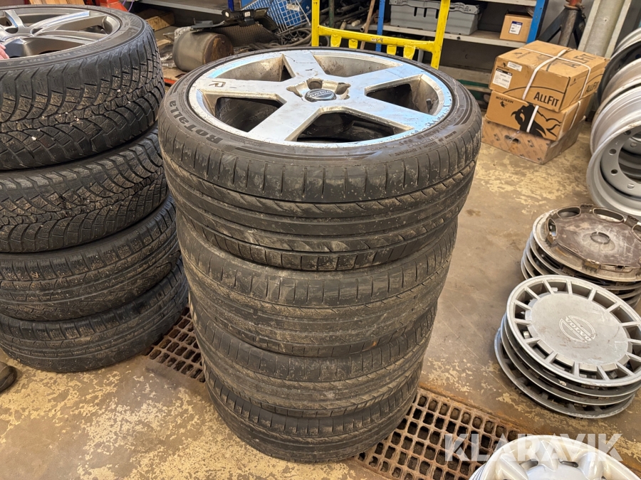 Däck med fälg Rotalla 225/40ZR19 4 st