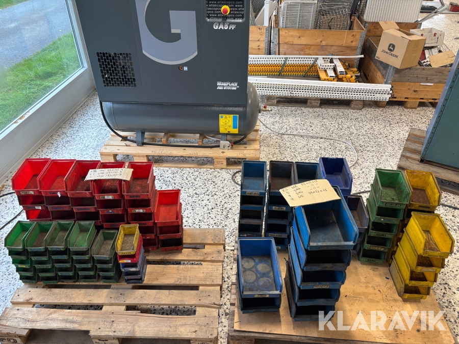 Diverse lagerlådor 101 st