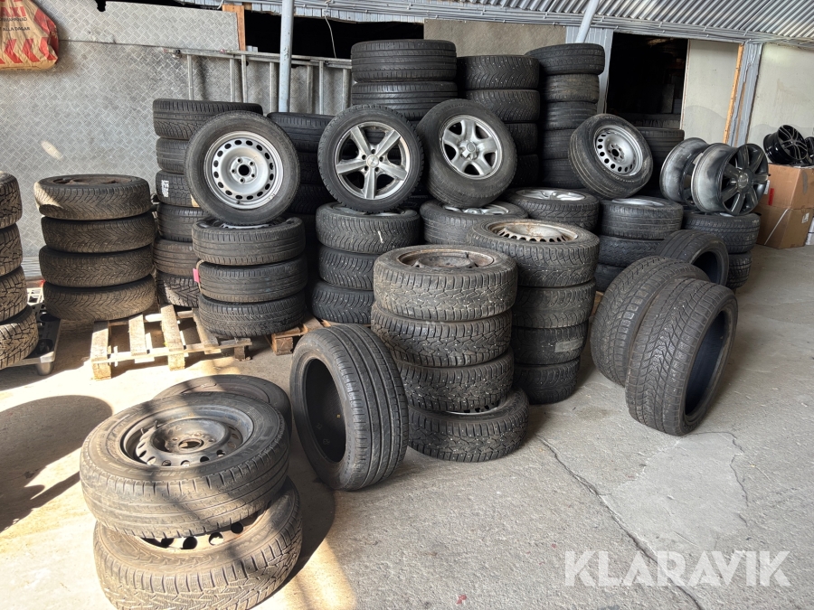 Blandade däck, sommar, vinter, aluminiumfälgar