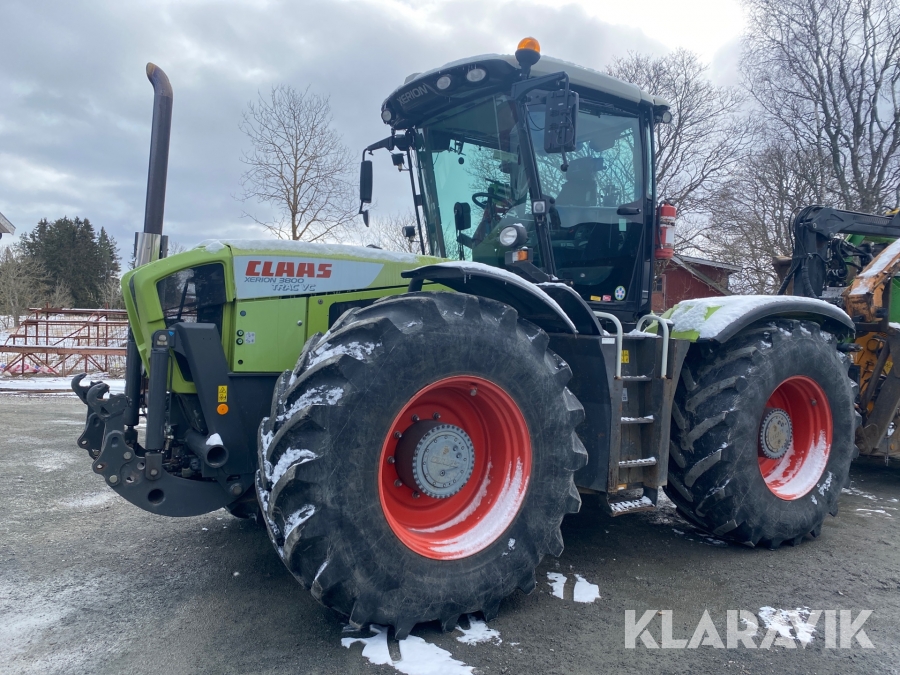 Traktor Claas Xerion 3800 Trac VC