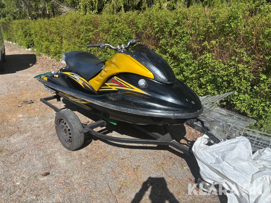 Vattenskoter Yamaha GP1300R med kärra
