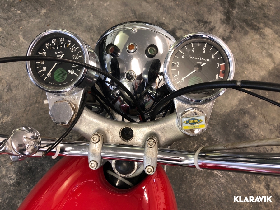 Motorcykel Norton Commando Roadster 750