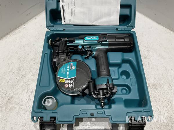 Spikpistol Makita AR411HR