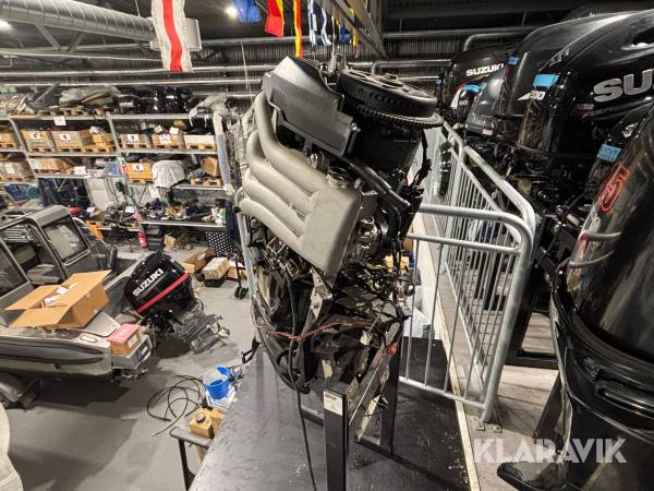 Båtmotor Suzuki DF90