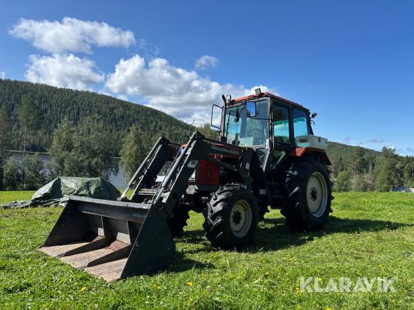 Traktor Belarus 820 XD med Ålö lastare