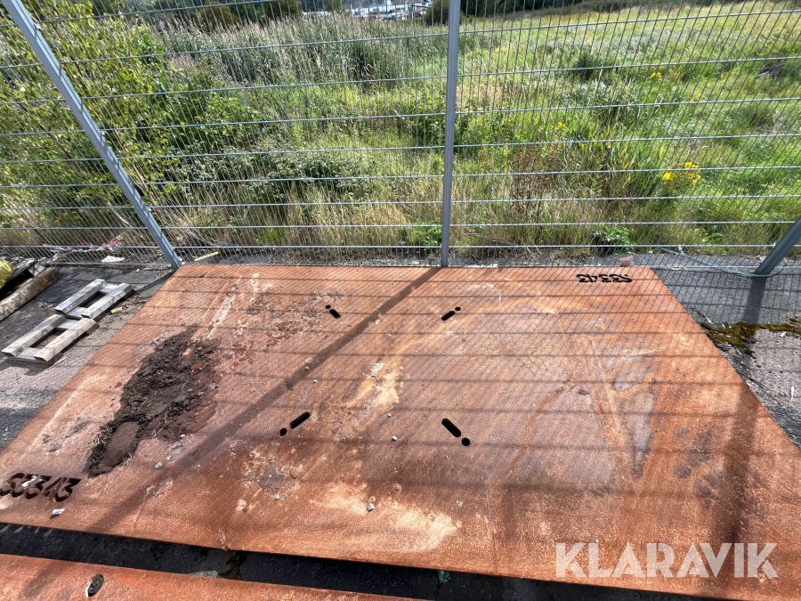 Körplåt 4 x 2 M, 25 mm tjock