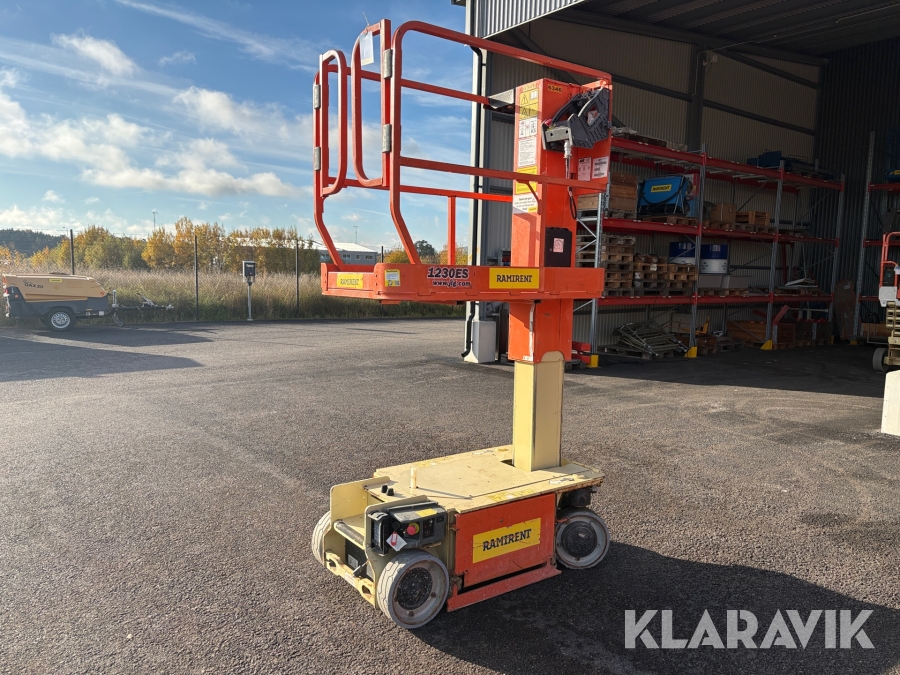 Pelarlift JLG 1230 ES