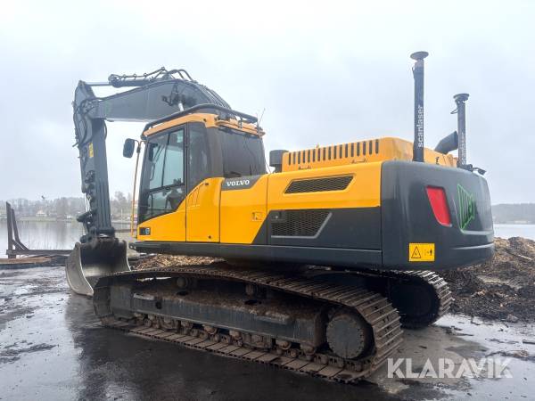 Grävmaskin Volvo EC 250 DNL med Tiltrotator och redskap
