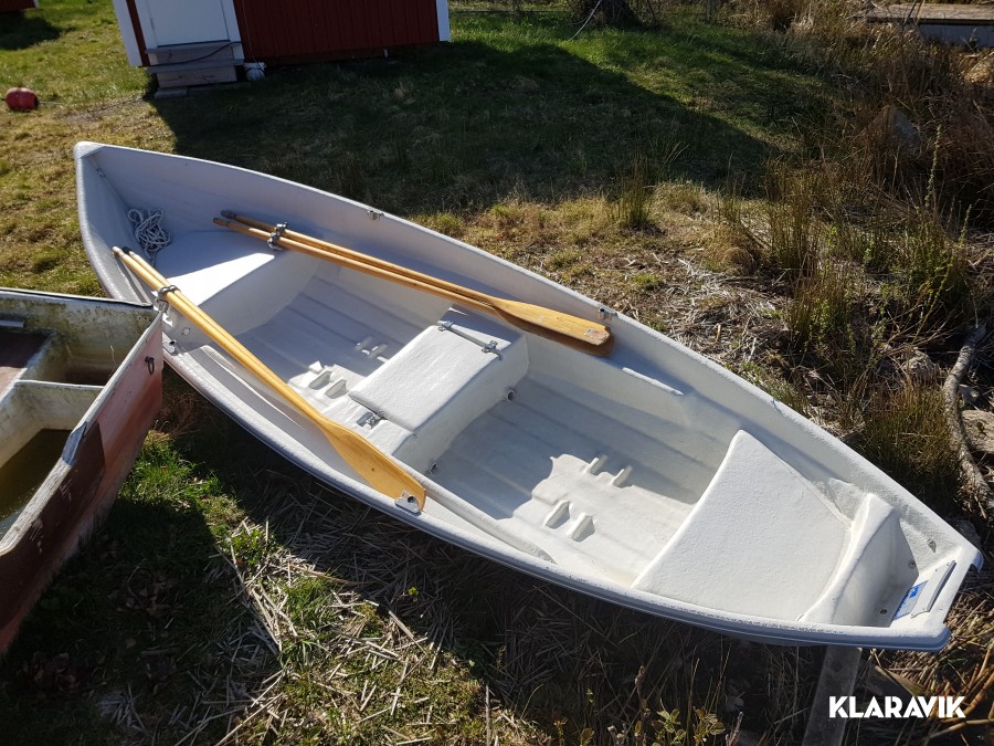 Roddbåt  Suvi 460 