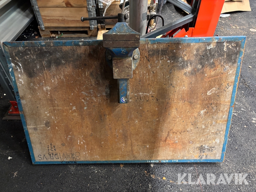 Arbetsbänk med skruvstäd Ridgid Matador fällbara ben