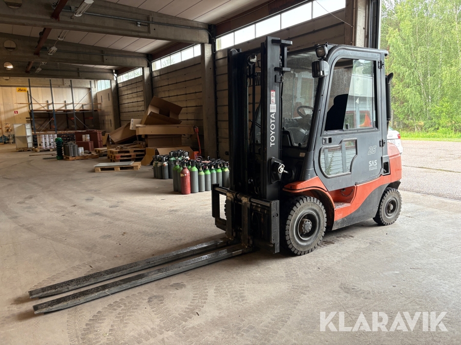 Gaffeltruck Toyota 7FDF25