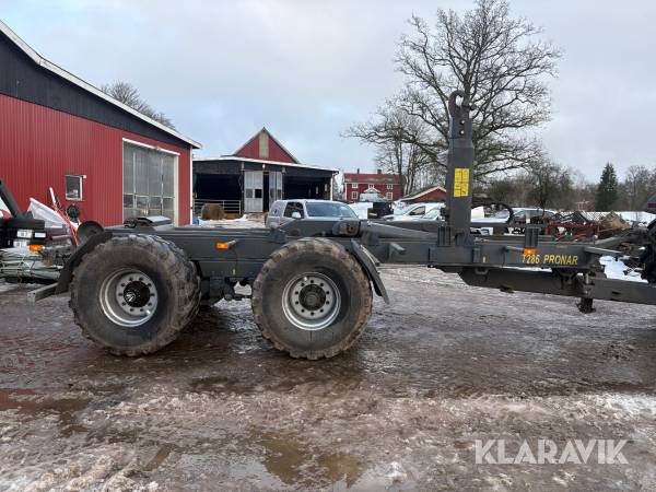 Flakväxlarvagn Pronar T 286