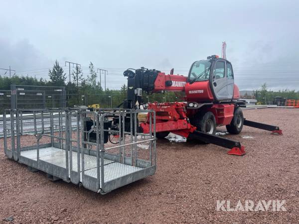 Teleskoplastare Manitou MRT 2150 Turbo Privilege med redskap