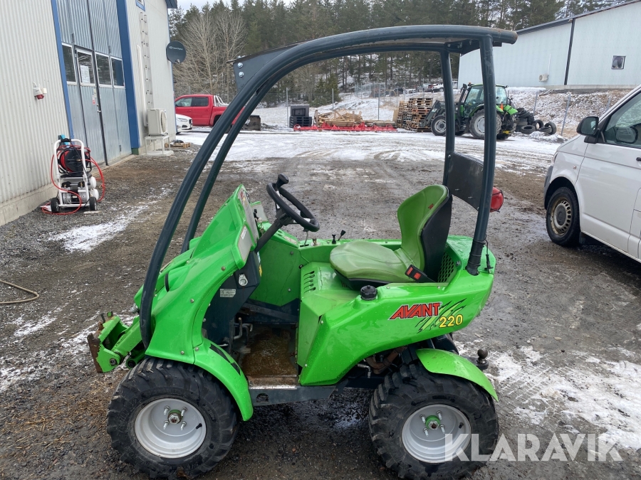 Kompaktlastare Avant 220