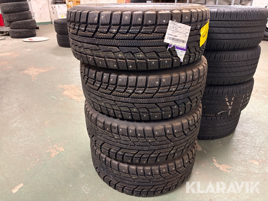 Däck med fälg Achilles Winter 101+ 4st