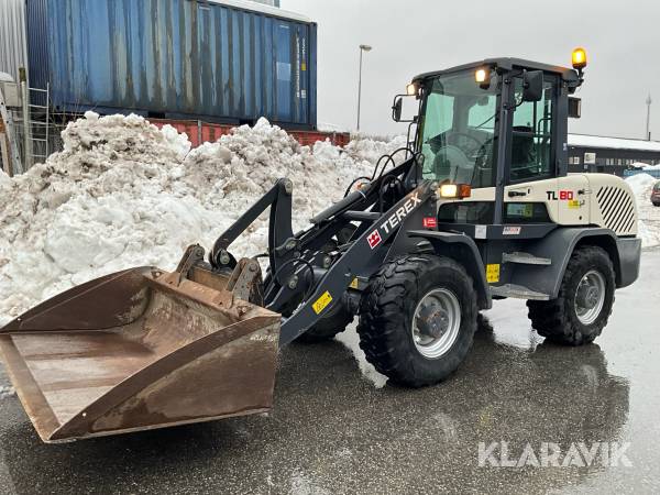 Hjullastare Terex TL80 med vikplog och redskap