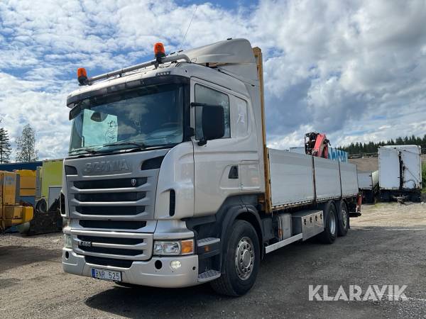 Flakbil med kran Scania R480LB6X2HNA