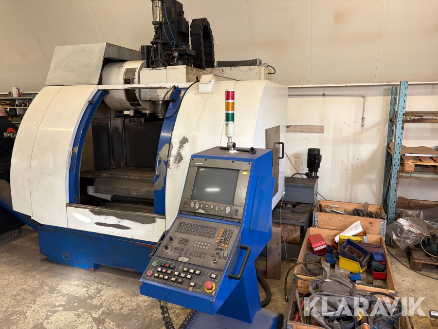 Fräs Johnford Sv-45H med verktyg