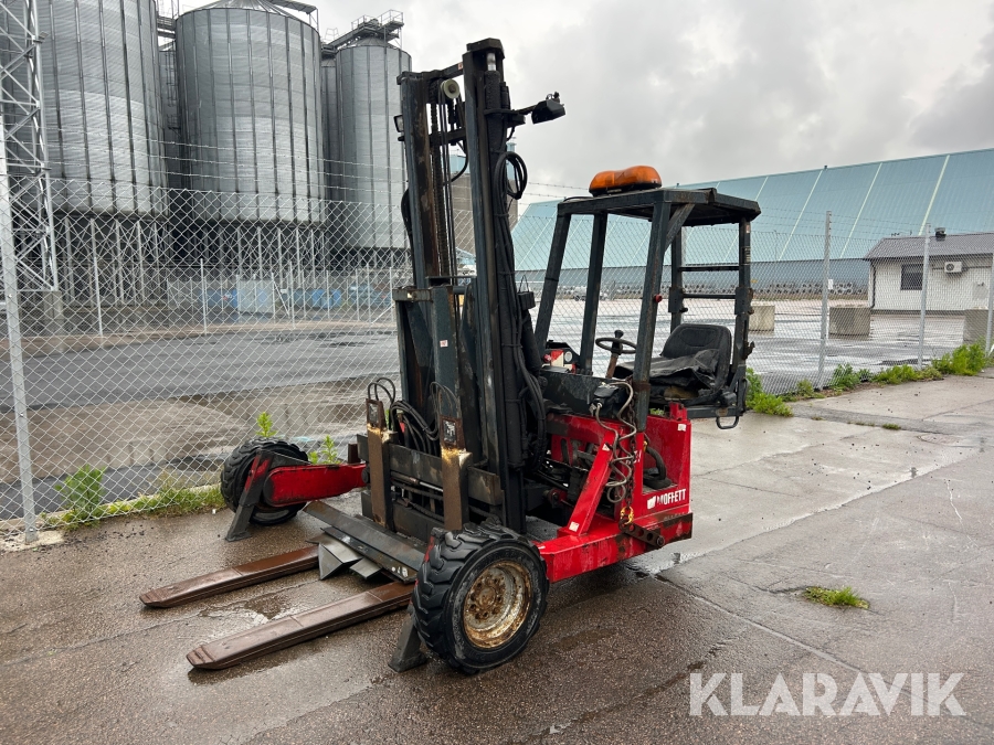 Påhängstruck Moffett M4 25.3