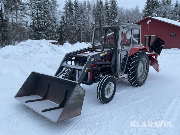 Traktor Massey Ferguson 240 inklusive snöslunga Westbjörn 2000